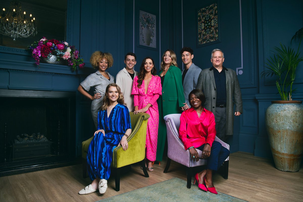 TerriPaddock's tweet photo. New @WickedUK cast: @Scoconnor (Glinda) @BerlinDonna (Madame Morrible) #JedBerry (Boq) @_megangardiner (Nessarose) &amp; @CShaqsy (Standby Elphaba).

They join @laurapick91 (Elphaba), @CarlManOfficial (Fiyero) &amp; #SimeonTruby (The Wizard/Dr Dillamond). Opens @edinplayhouse 7 Dec. https://t.co/FHJbUQ62MY