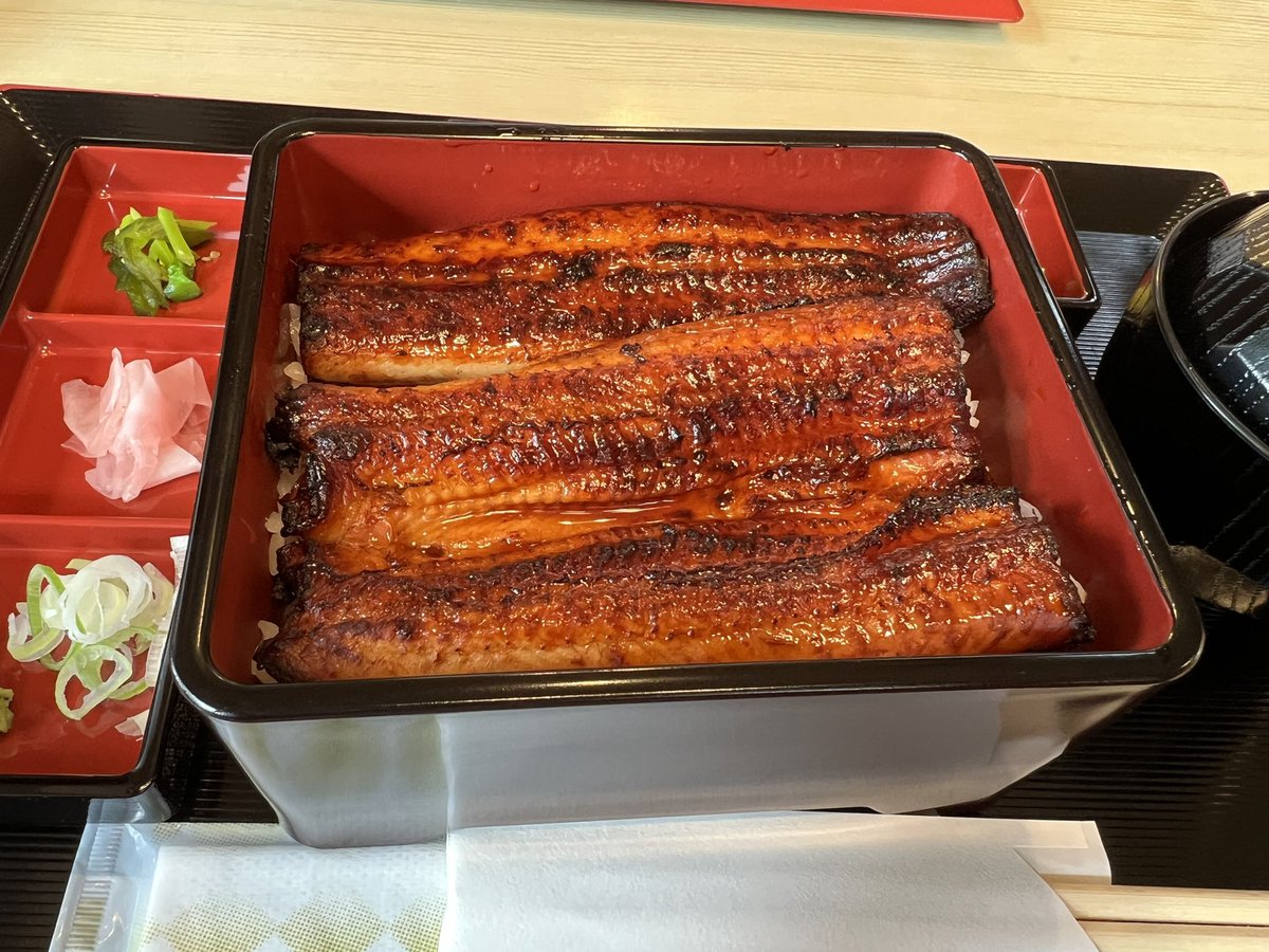 417MSR718's tweet photo. うな重 https://t.co/ZYerlPkYKc