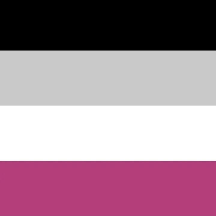 getprideflagged's tweet photo. Ace: Helen Henny
Polyam: Jasper T Jowls
(3/4) https://t.co/Vn77dXdgtm