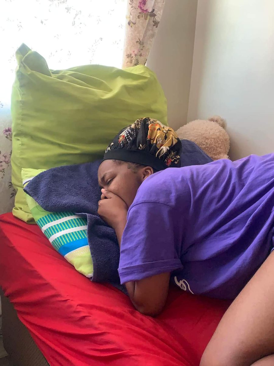 M9nine1's tweet image. When he’s hitting it from the back but you can’t make noise because he share the flat🤣😅😂