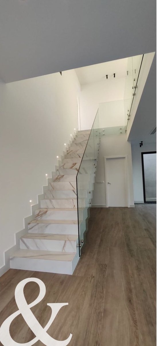 banyarte's tweet photo. #proyecto #palosdelafrontera
#livingroom #salon #escalera #stairs #chimenea #woodeffect #marbleeffect
#Bienvenidosaldiseño #banyarte #interiordecor #interiorinspiration #design #ilovetiles #tileaddiction
Instagram: @banyarte
https://t.co/KVVelDFaPI https://t.co/yq8FNEzHfn