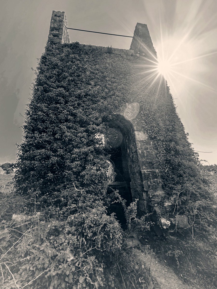 Wheal Amelia Shadows <a href="/BBCCornwall/">BBC Cornwall</a> <a href="/piratefm/">Pirate</a> <a href="/ThePhotoHour/">#ThePhotoHour</a> <a href="/ITVCharlieP/">Charlie Powell</a>