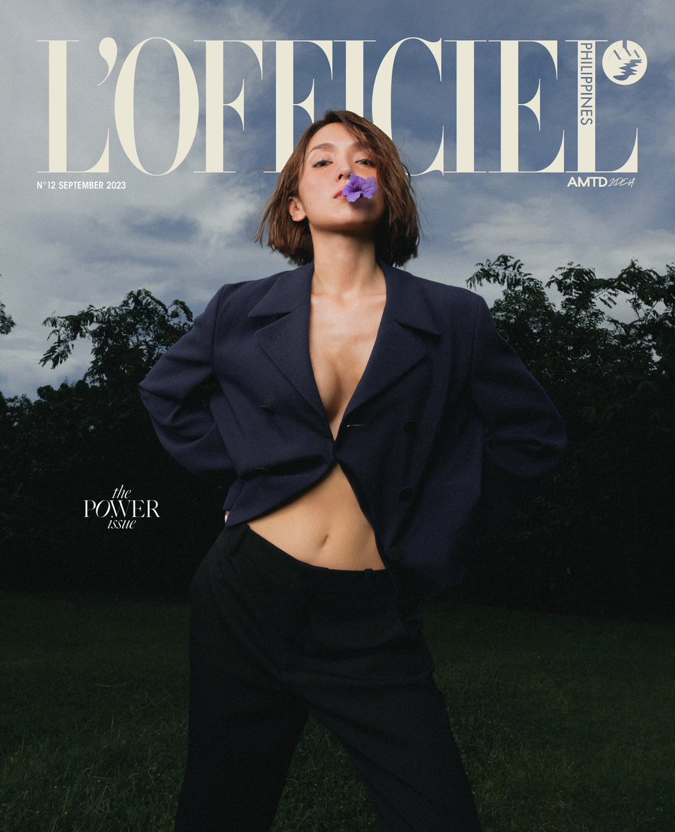 LOfficiel_PH's tweet photo. “The moment I said yes to this project, sinabi ko agad, ‘Oh, tanggap ba ‘to ng mga tao? Can they adapt and adjust because it’s not the usual genre that I do personally?’” says #KathrynBernardo, who is cognizant of A Very Good Girl as a major change for her. https://t.co/lfaXXPDmYQ