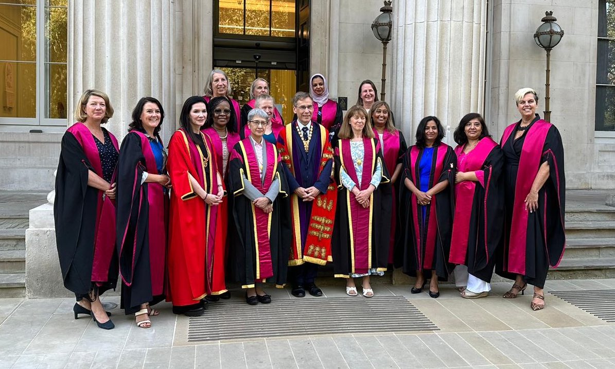 Some of our wonderful leadership today <a href="/RCSnews/">The Royal College of Surgeons of England</a> #LiftAsYouClimb