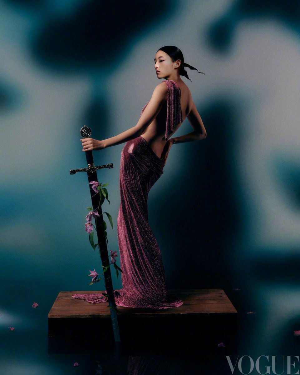 jacquemusx's tweet photo. Vogue China hits the mark editorial after editorial!! https://t.co/90b73pYyVp