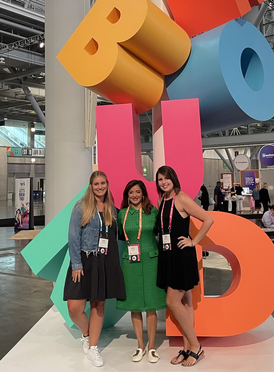 Kasey_ring3's tweet photo. Guess who was also in line for the photo ops at #INBOUND23!? ⁦@yaminirangan⁩ 🤩 https://t.co/9QuV8Wnq59