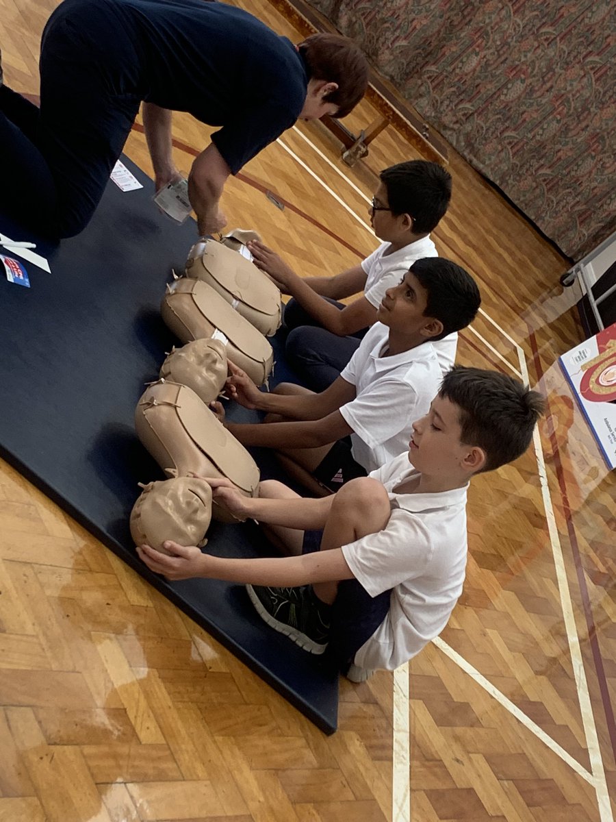 Mr Foster tweet media