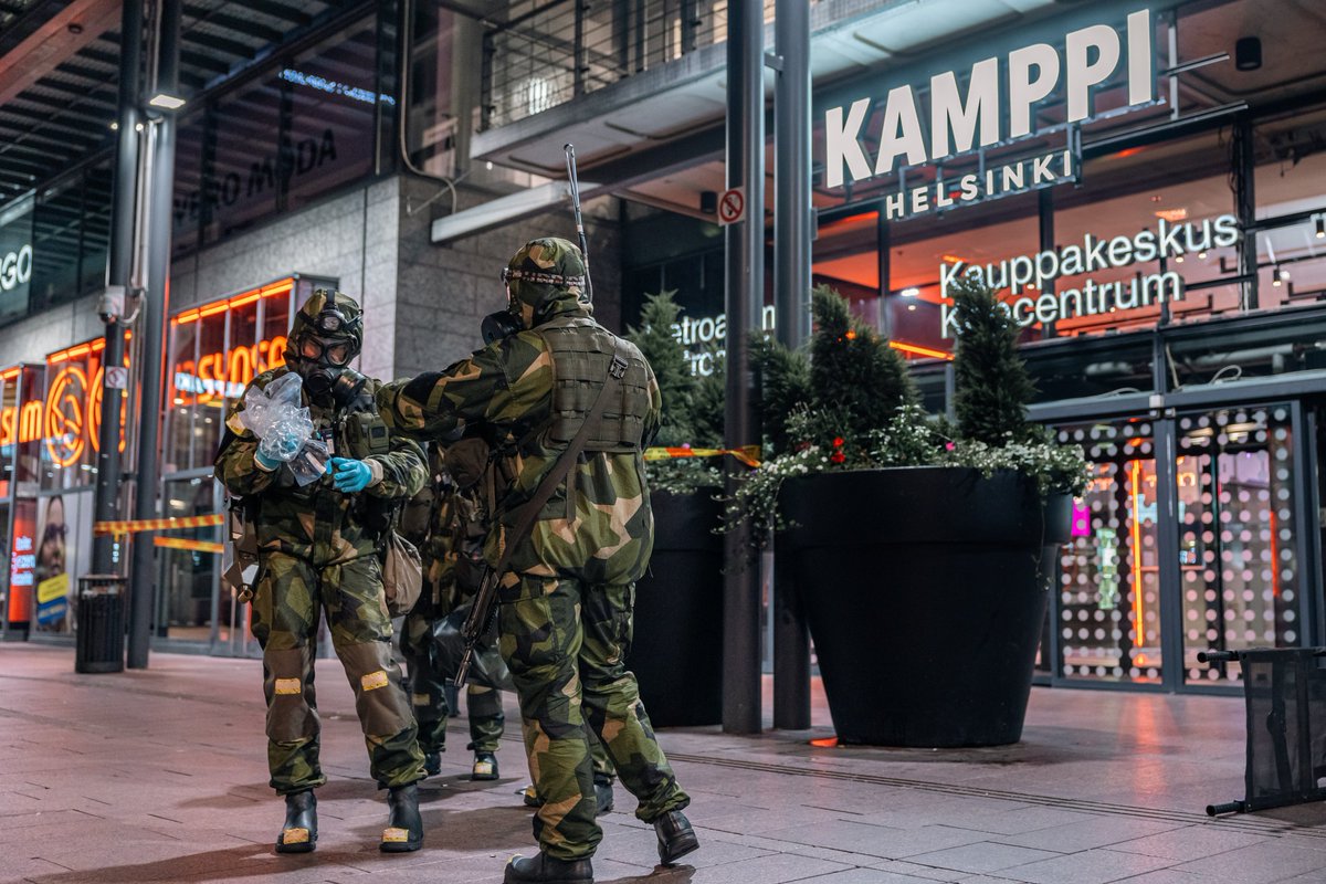 Maavoimat's tweet photo. CBRN-tiedusteluharjoitus #Reccex23 päättyy huomenna. Harjoituksen johtanut @PorinPR kiittää kaikkia harjoitukseen osallistuneita tahoja ja harjoituspaikoilla tai somen puolella toimintaa seuranneita!

Lue lisää: https://t.co/V8hzgildo6

#maavoimat #porpr #StrongerTogether #CBRN https://t.co/eGfCcWdFOr