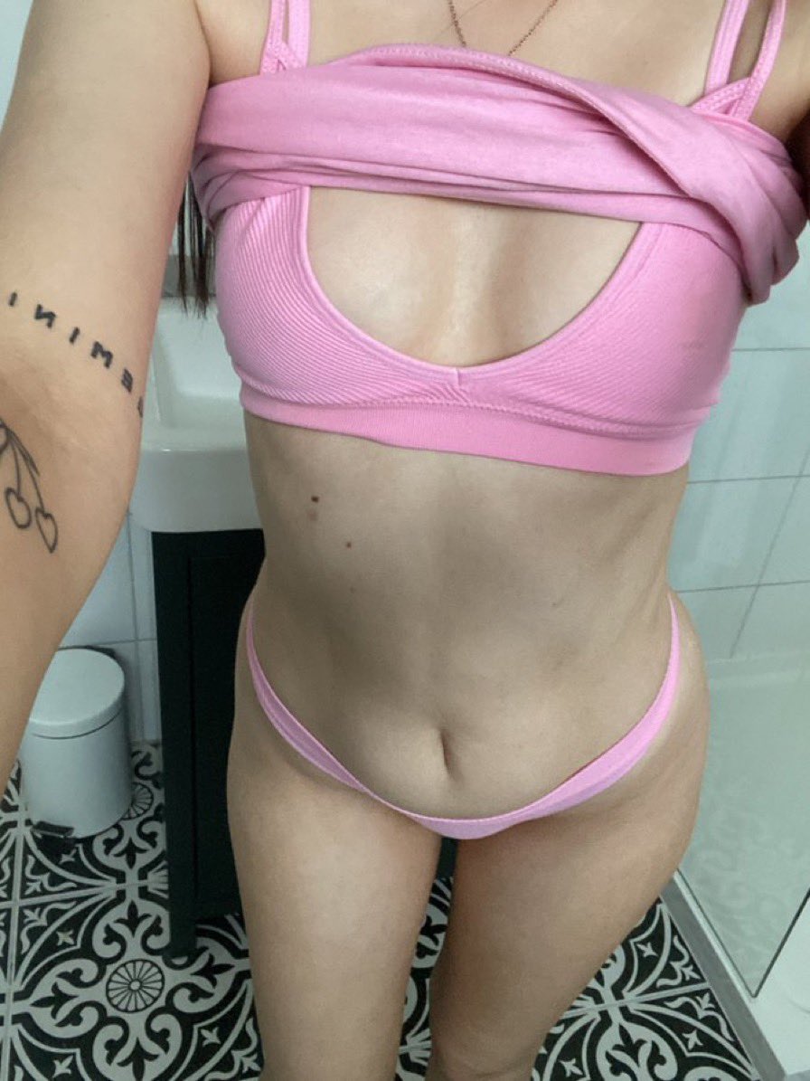 cherrygemini_'s tweet photo. Hey 💕 

https://t.co/oNfiV9mvJp 

#onlyfansgirl #onlyfanspromo #onlyfansleak #payme #subscribe https://t.co/y8kfKPTOQU