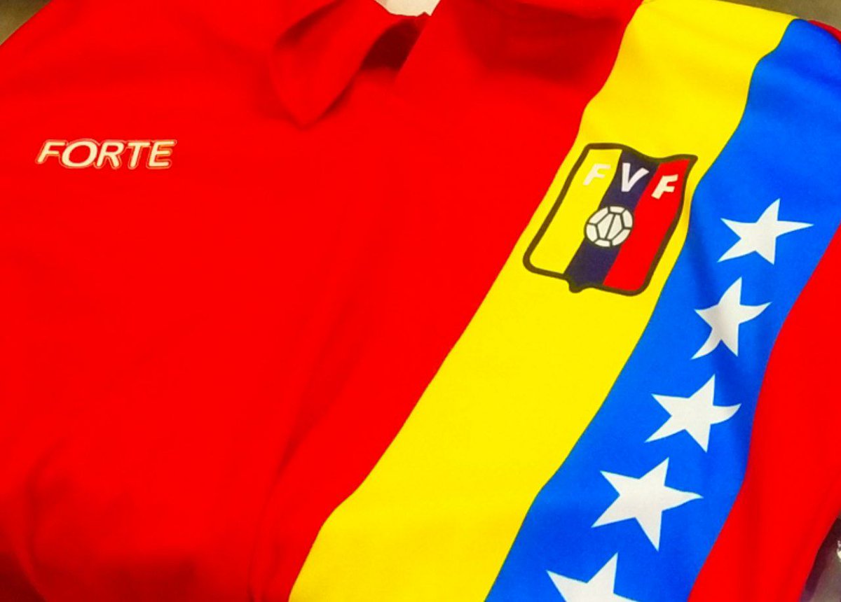 Dave_51's tweet photo. Mi relación tóxica...

Otra vez ilusionado, como lo he estado desde 1993. No lo puedo evitar.

¡Vamos Vinotinto!
🇻🇪🇻🇪🇻🇪🇻🇪🇻🇪🇻🇪🇻🇪 https://t.co/HAfsDaSmUE