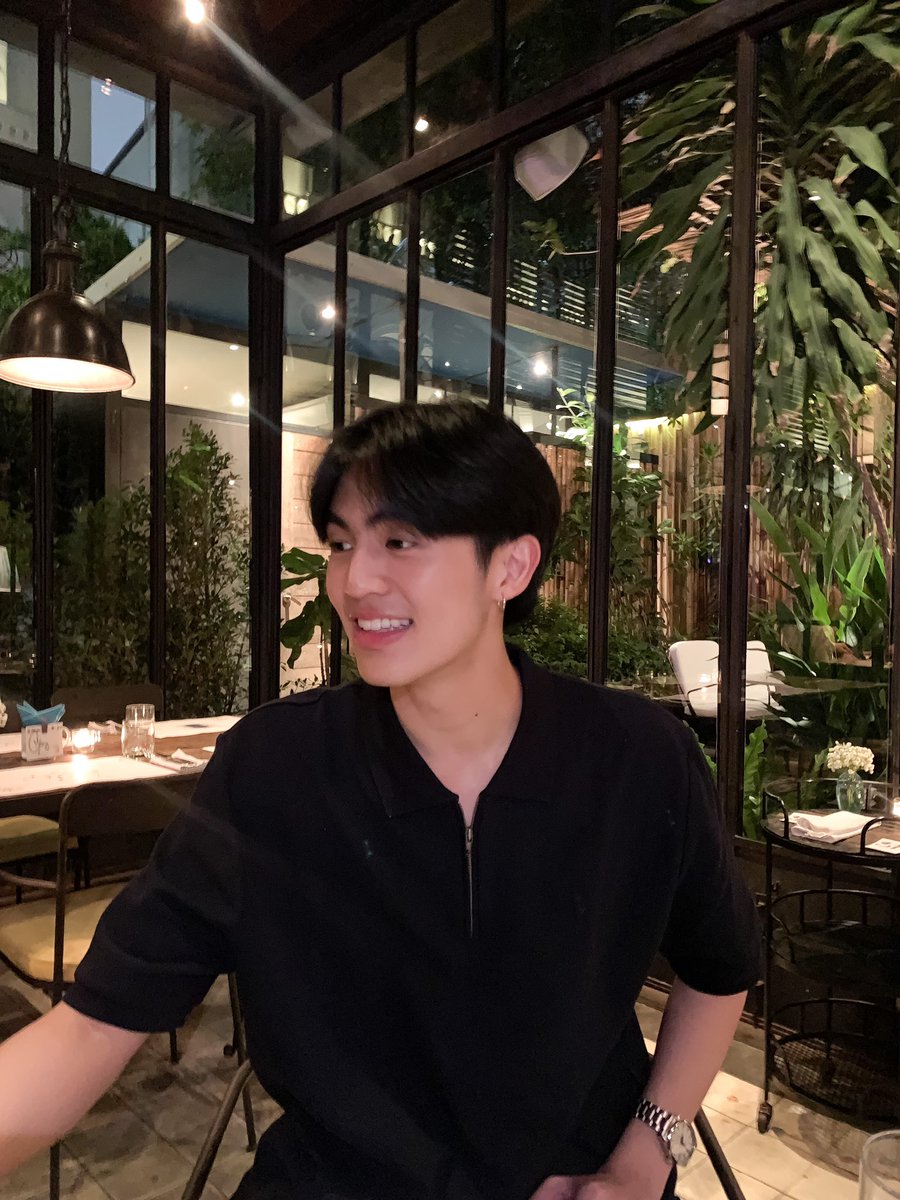 bbenlk's tweet photo. i told พระแม่ลักษมี about วันเกิดฉัน https://t.co/hvEUl86ANg