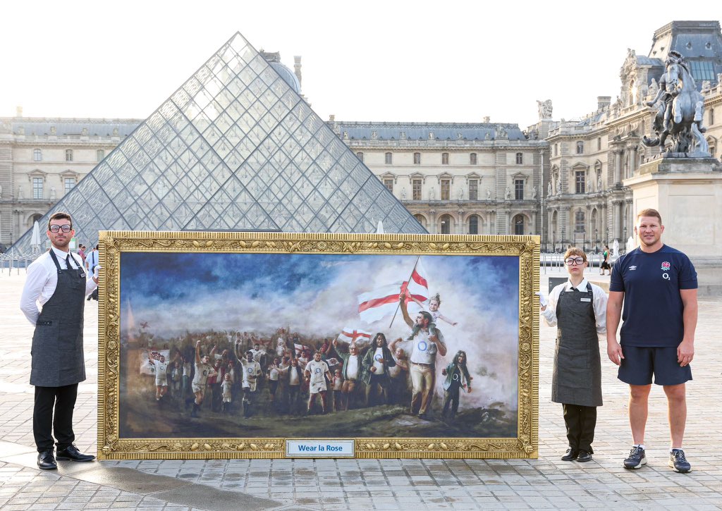 Former @EnglandRugby captain @DylanHartley helped deliver our fan-inspired artwork across the Channel to its rightful home in Paris 🇫🇷 This is what it means to #WearLaRose 🌹