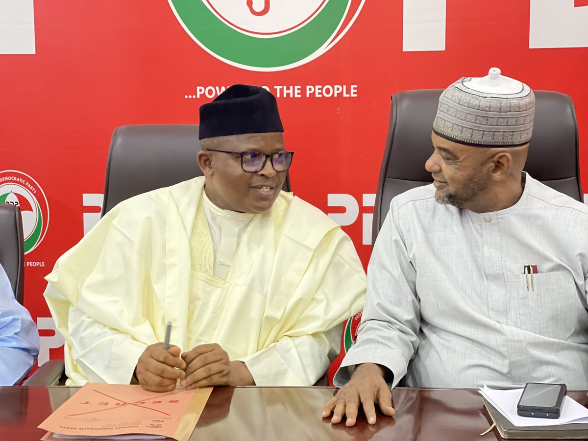 OfficialPDPNig's tweet photo. #PEPTJudgement:
In a few moments from now, the Vice President of Nigeria (1999-2007) and @OfficialPDPNig Presidential Candidate in the 2023 Election, H.E. @Atiku, will speak to Nigerians on the outcome of yesterday’s court judgement. Join us Live on all our social media channels. 
As One, We Can Get It Done!