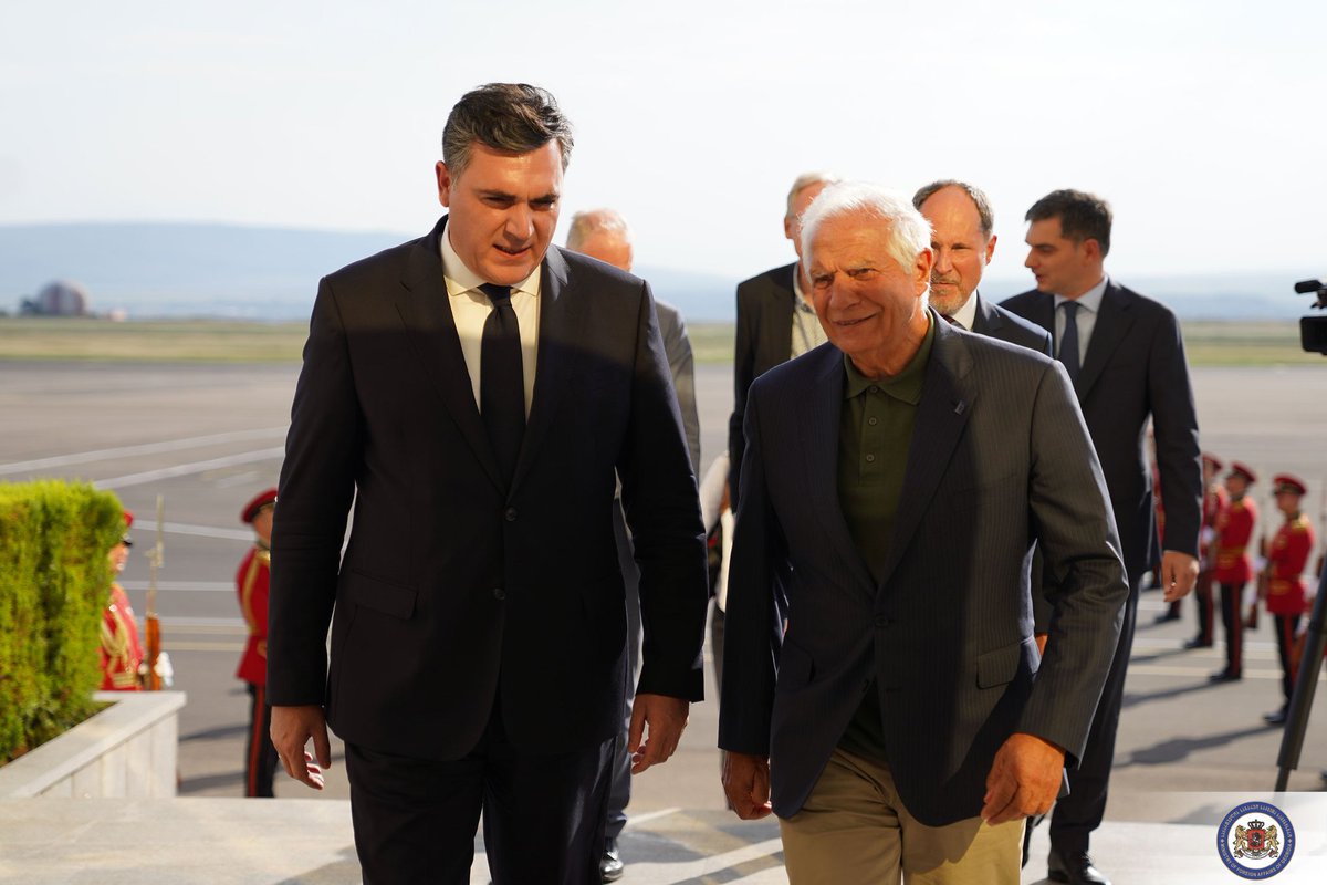 iliadarch's tweet photo. I am delighted to welcome @JosepBorrellF, EU High Representative, to Georgia. As we get closer to the historic moment of obtaining the EU candidate status, this very timely visit is yet another vivid demonstration of EU's firm support for Georgia's European integration. https://t.co/HICtZxPtPs
