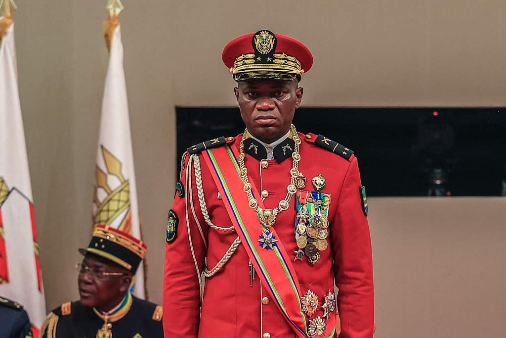 AfricaFactsZone's tweet photo. Gabon's interim President, General Brice Nguema releases his cousin, former President Ali Bongo from house arrest.

He can travel abroad for medical treatment if he wishes.

Opposition leader, Albert Ossa says the opposition should be at the heart of the conversation instead. https://t.co/3GxVWYcAHJ