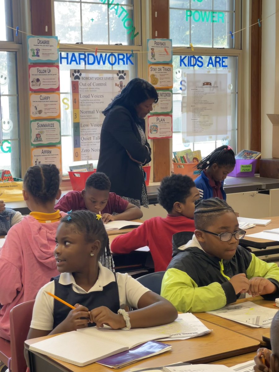 DrAWhitelaw's tweet photo. School is in session at Bethel Grove Elementary! 🔔 📚
It’s exciting to witness the brilliant minds of tomorrow in action. The passion for learning is truly contagious! ✨
#MSCS #MindsOfTomorrow https://t.co/Lcf8QBajs0