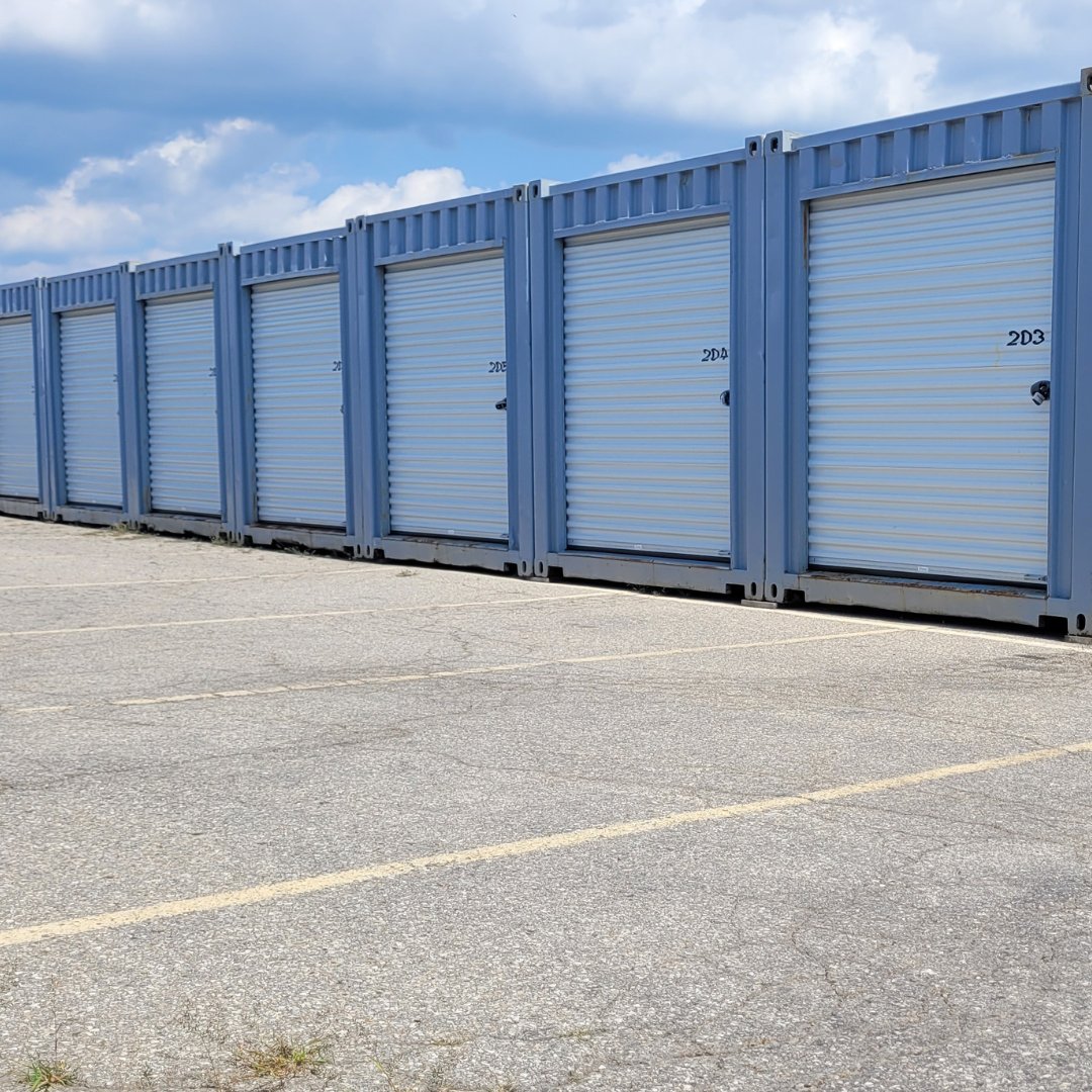SpaceatHand's tweet photo. Tired of walking back and forth to load or unload your unit? 
Contact your local Space at Hand facility now and let us help you make moving easier. 

1.888.649.6494
https://t.co/ewsFwv99wf
110 Manitou Drive

#storage #driveup #drivein #unload #load #easy #moving https://t.co/P3CTkBpS32