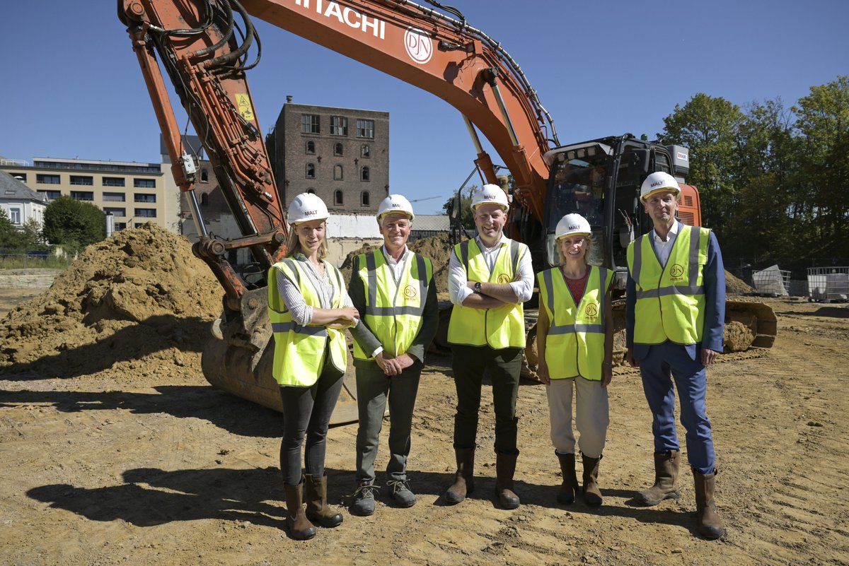 jandenulgroup's tweet image. #JDNproject • We kicked off the groundworks for urban renewal project #MALT in @StadMechelen 👉jandenul.com/news/start-gro…. MALT: a textbook example of the redevelopment of vacant and undervalued sites. #jandenul #psr #projectdevelopment #sustainability #Codic #TRIGINTA