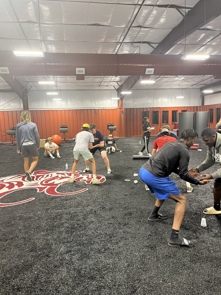 CoahomaFCA's tweet photo. A little rain didn’t stop our night! Coach Williams challenged us to face our giants the way David faced his giant, Goliath, by trusting God! 

Already ready for next week! https://t.co/K255bItgmP