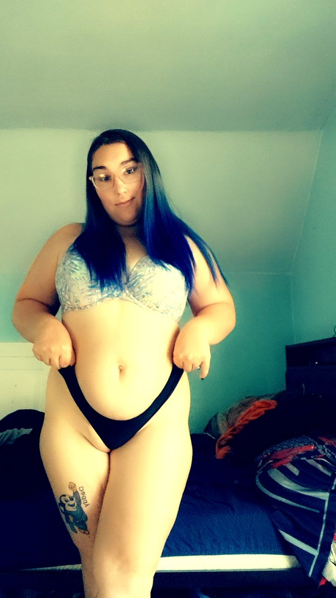 Gib1Bailey's tweet photo. Happy Thursday
#onlyfansgirl 
#pictures 
#thursdaymorning https://t.co/Pdk4p4RYUu