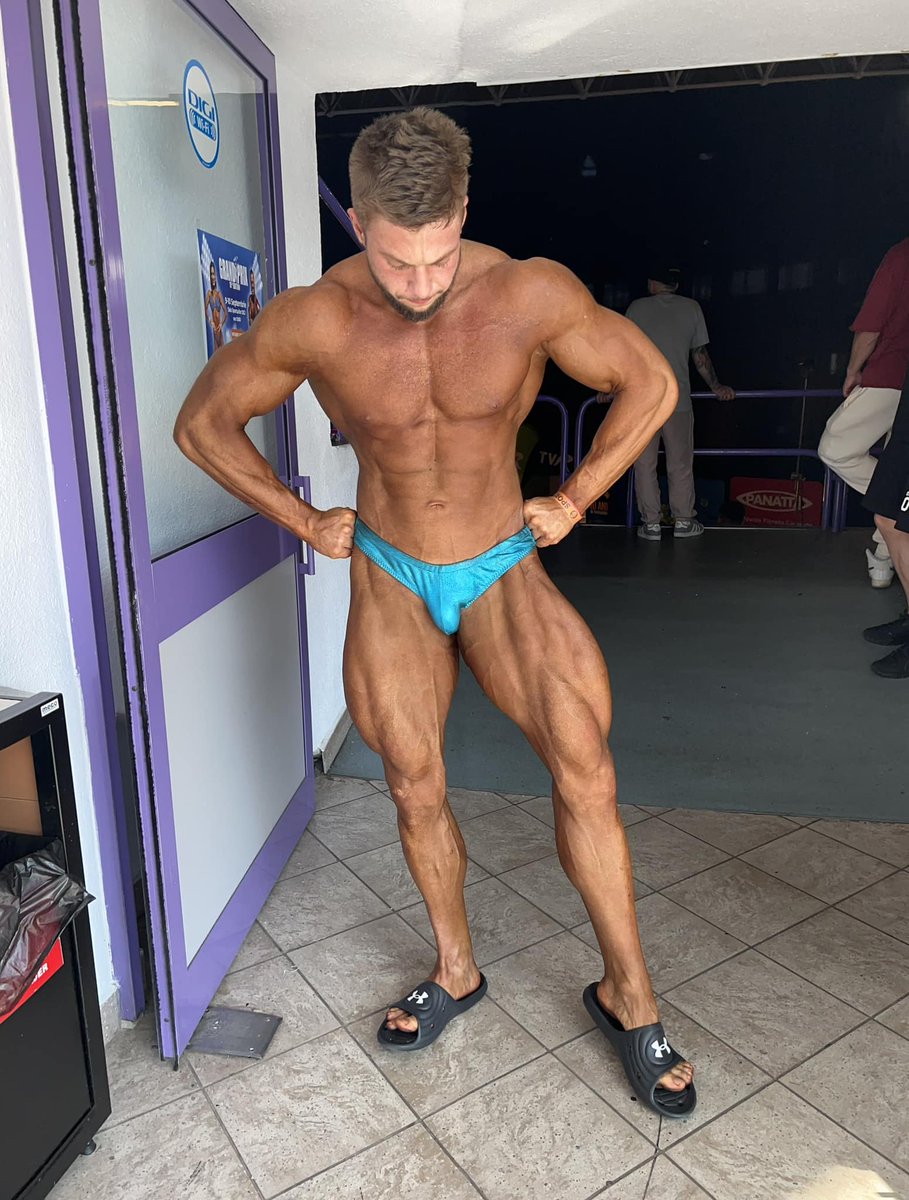 hotmarkusbg's tweet photo. alpha musclegod champion ;) hit me up for shows, sponrsorships,  getting cash drained, custom vids. https://t.co/JTEyuj9FBG