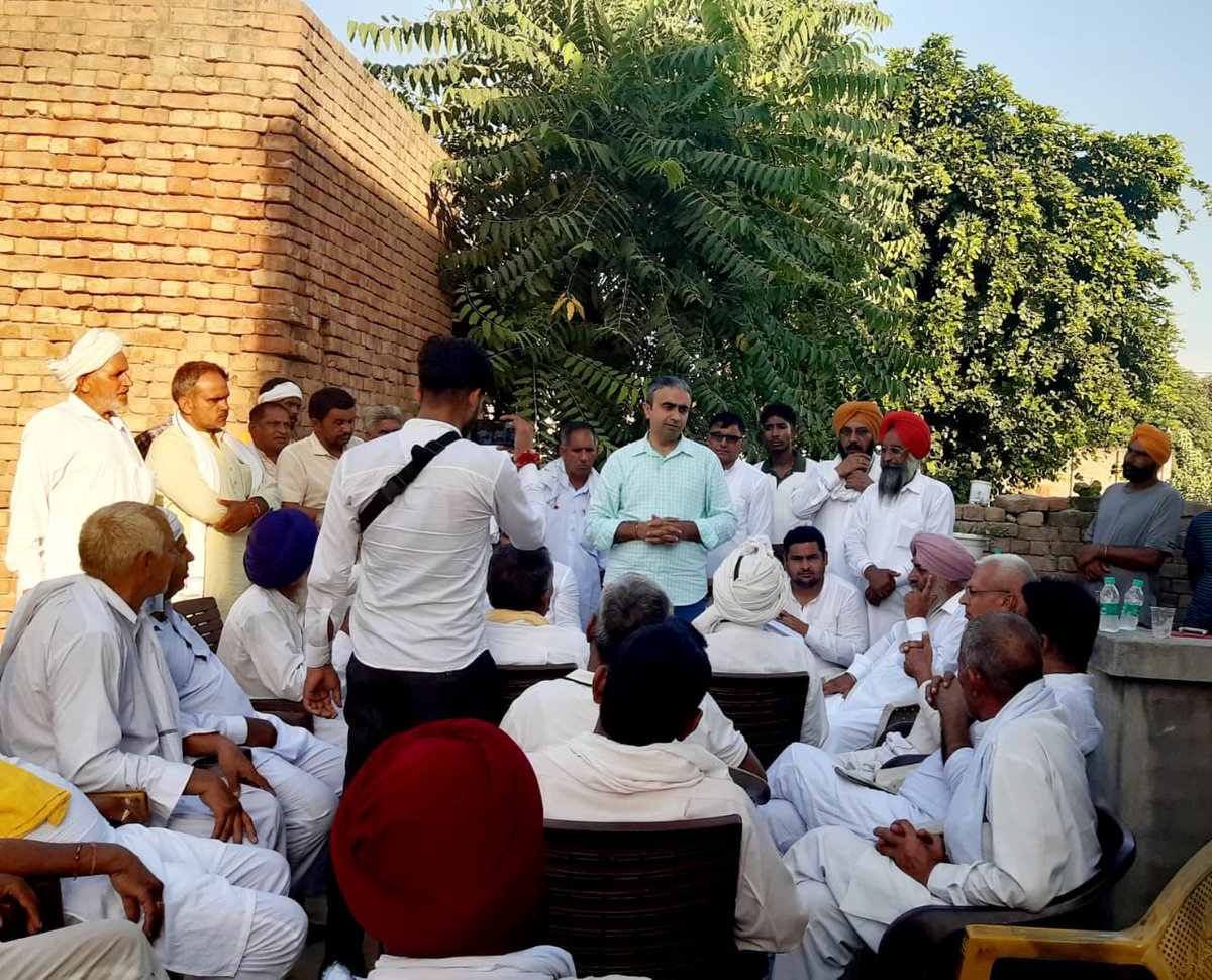 anuragdhanda's tweet photo. नरवाना के गांव गढी, पीपलथा और नारायणगढ़ में सैकड़ों लोगों ने आम आदमी पार्टी की सदस्यता ली| हरियाणा में बदलाव की इस क्रांति में सभी का स्वागत है| https://t.co/7gsa1npBrk