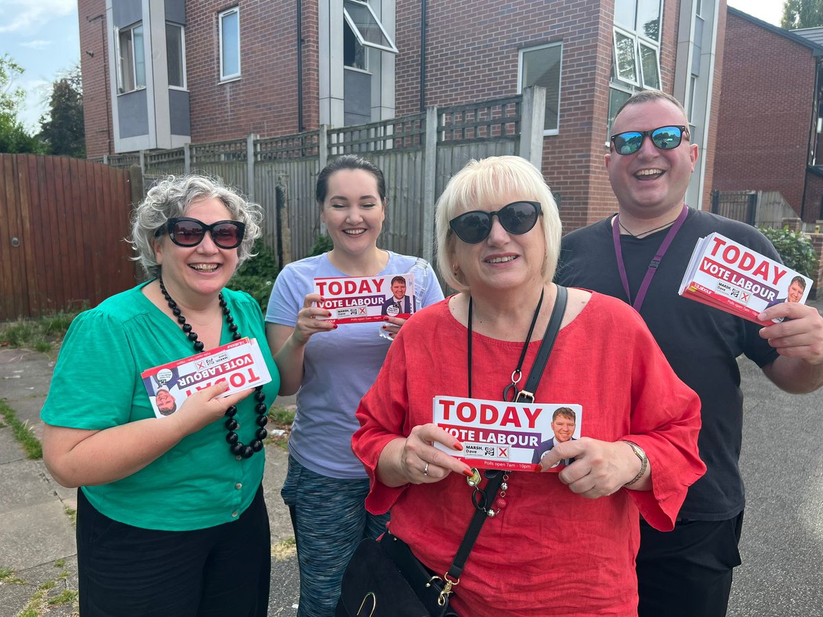Lots of teams out today in Brooklands for our local by election today. Good luck to <a href="/davidgmarsh/">Cllr Dave Marsh</a> - a fantastic local candidate who will make an excellent local councillor alongside Councillors Evans and Cooley. 

Polls open til 10pm 🗳️ 🌹