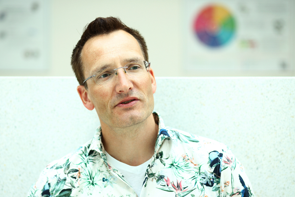 „Wir brauchen eine neue Art der #Materialforschung“, sagt Chemieprofessor <a href="/SHechtlab/">Stefan Hecht</a> von der <a href="/HumboldtUni/">Humboldt-Universität zu Berlin</a>. Was er damit meint und warum neue Materialien die Welt verbessern können, lest ihr in unserer neuesten Expedition. 👉humboldts17.de/de/expeditione…
#Nachhaltigkeit #Transformation