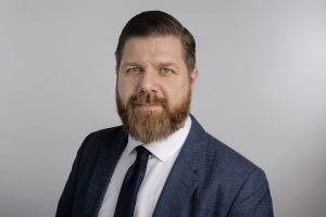 . <a href="/DKaddik/">Daniel Kaddik</a> (<a href="/bftVerband/">Bundesverband Freier Tankstellen (bft)</a>) zu #eFuels, die deutsche Bildungsmisere und Kalbsfleisch-Bolognese im Flamingo Fresh Food - und sonst im #berlinbubble Newsletter? <a href="/GrimmRob/">Robert Grimm</a> <a href="/politjobs/">politjobs @politjobs.bsky.social</a> <a href="/fdpbt/">Fraktion der Freien Demokraten</a> <a href="/insm/">INSM</a> <a href="/iw_koeln/">Institut der deutschen Wirtschaft</a> <a href="/TorbenBrodersen/">Torben Leif Brodersen</a> <a href="/basecamp_debate/">BASECAMP_digital</a> <a href="/P_Groeschel/">Philippe Gröschel</a> 

berlinbubble.de/4480-2-daniel-…