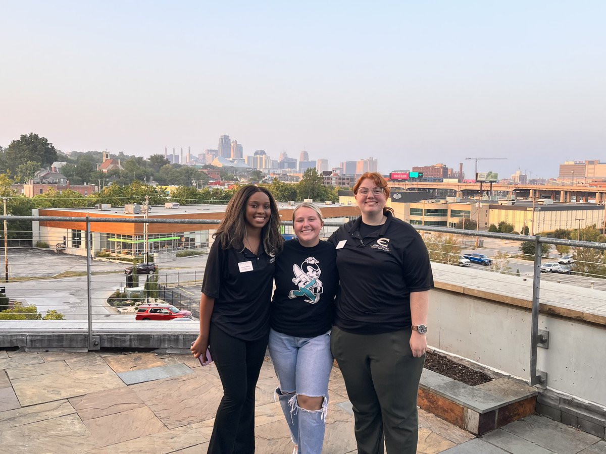 We had a great time at the Alumni Association’s KC Boulevard event!