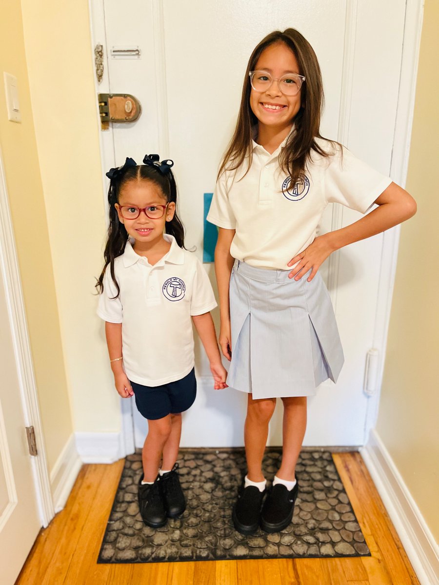 bendavis18's tweet photo. First day of school📚
5th Grade and Kindergarten @icschool_online @antico_lori https://t.co/ov7qF77V9v