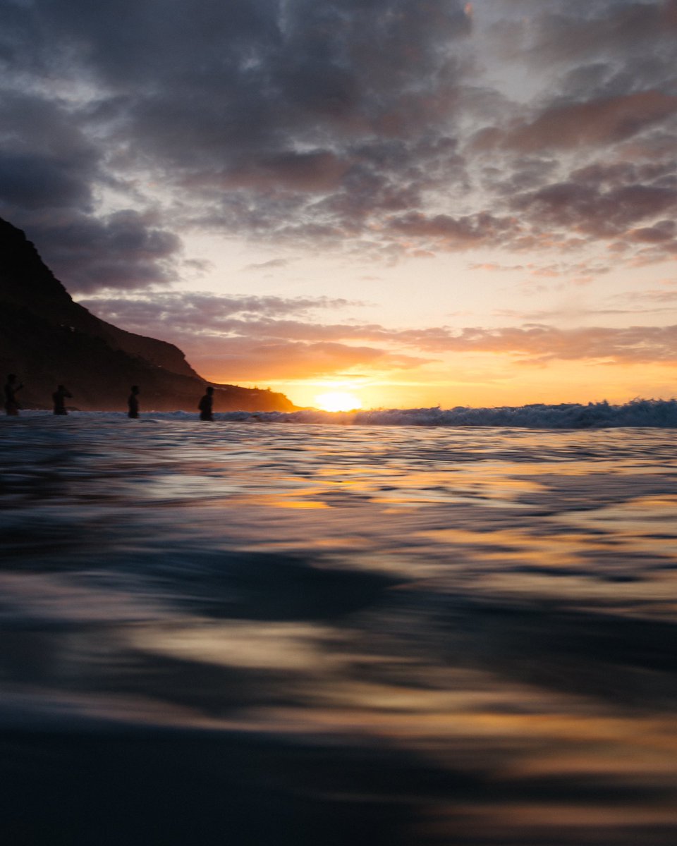jairopacwaves's tweet photo. Me encanta septiembre y es por culpa de esta playa, sus olas y sus atardeceres. 🏡💙

📍Playa del Socorro, Los Realejos. Tenerife. https://t.co/KDJX5Wt5Vb