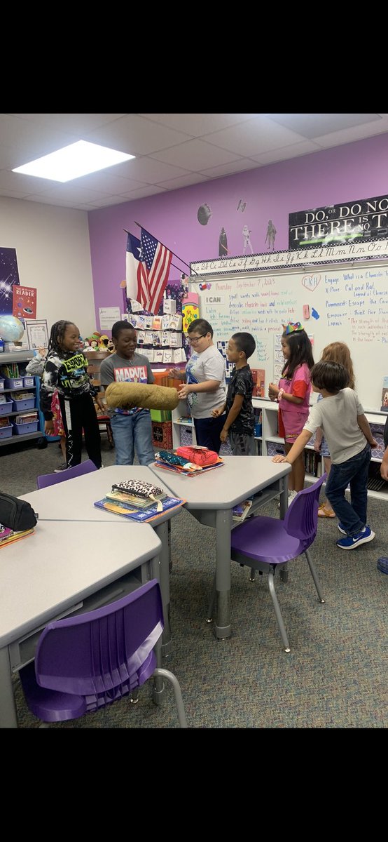 Susankay1001's tweet photo. Escaping the cave! Mrs. Dillon’s 3rd graders use a lesson from Capturing Kids’ Hearts to explore character traits after reading “Cat and Rat”. @Central_AISD #CKH #AchievingExcellence #CentralElementary https://t.co/LmMwZJoRrj