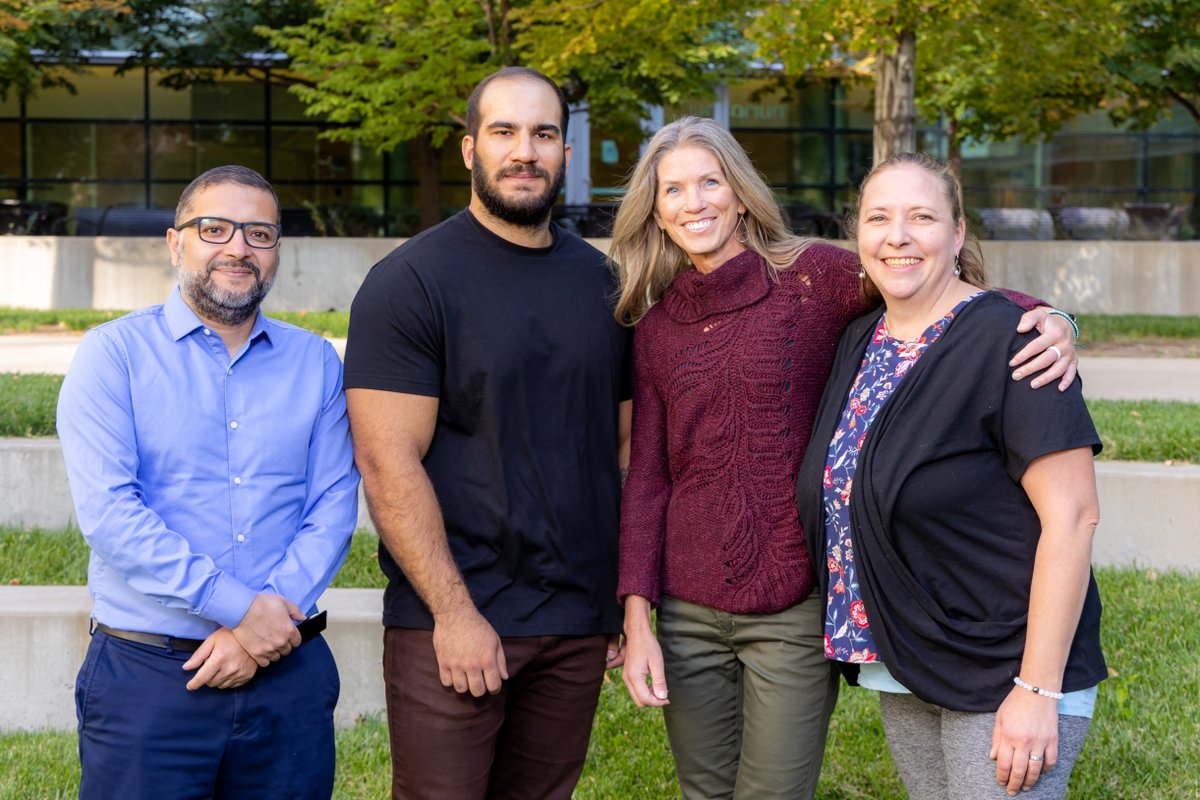 Congratulations to <a href="/lorcalab_ucd/">Lorca lab</a> &amp; all authors of "Altered placental ion channel gene expression in preeclamptic high-altitude pregnancies" (Colleen G. Julian et al.) on winning this month's #APSselect award 🏆 in <a href="/PhysiologicalG/">Physiological Genomics</a>!

ow.ly/OIj150PIzEs