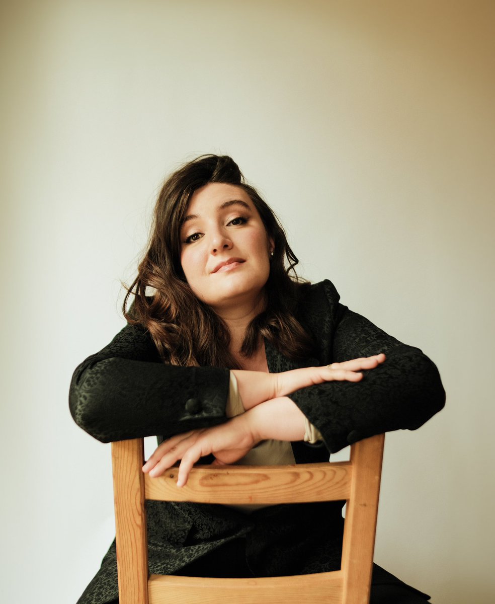 FischerArtists's tweet photo. Just a few days after her acclaimed @bbcproms debut in #LesTroyens, @bethtaylormezzo is back @RoyalAlbertHall to sing the alto solo part in #Mozart’s #Requiem with @EnsPygmalion led by #RaphaëlPichon. Toi, Toi, Toi!
📸 Olivia Da Costa
#bethtaylor #fischerartists https://t.co/S3MNGm0x26