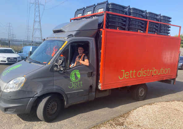 ClacksWaste's tweet photo. Under clear blue skies, our contractors Jett distribution are working through deliveries of the new grey bins to households across Clackmannanshire.

The boys have already commented on the natural beauty of the county and the friendliness of residents, https://t.co/5RSJcuzYYE