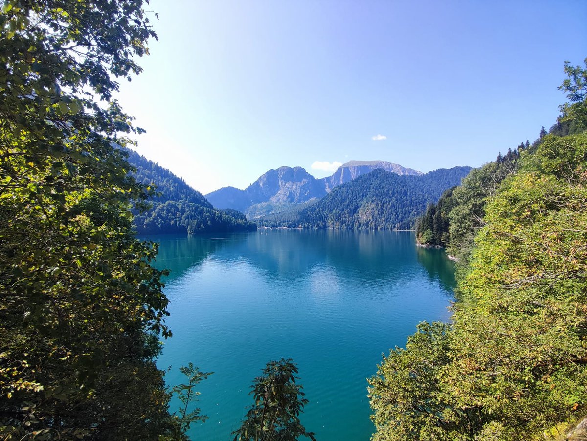Amazonia133's tweet photo. Абхазия фантастическая! 👏
Abkhazie est fantastique! 👏
Abkhazia is fantastic! 👏
#ritsa #lakeritsa https://t.co/ZOVAYT7Bna