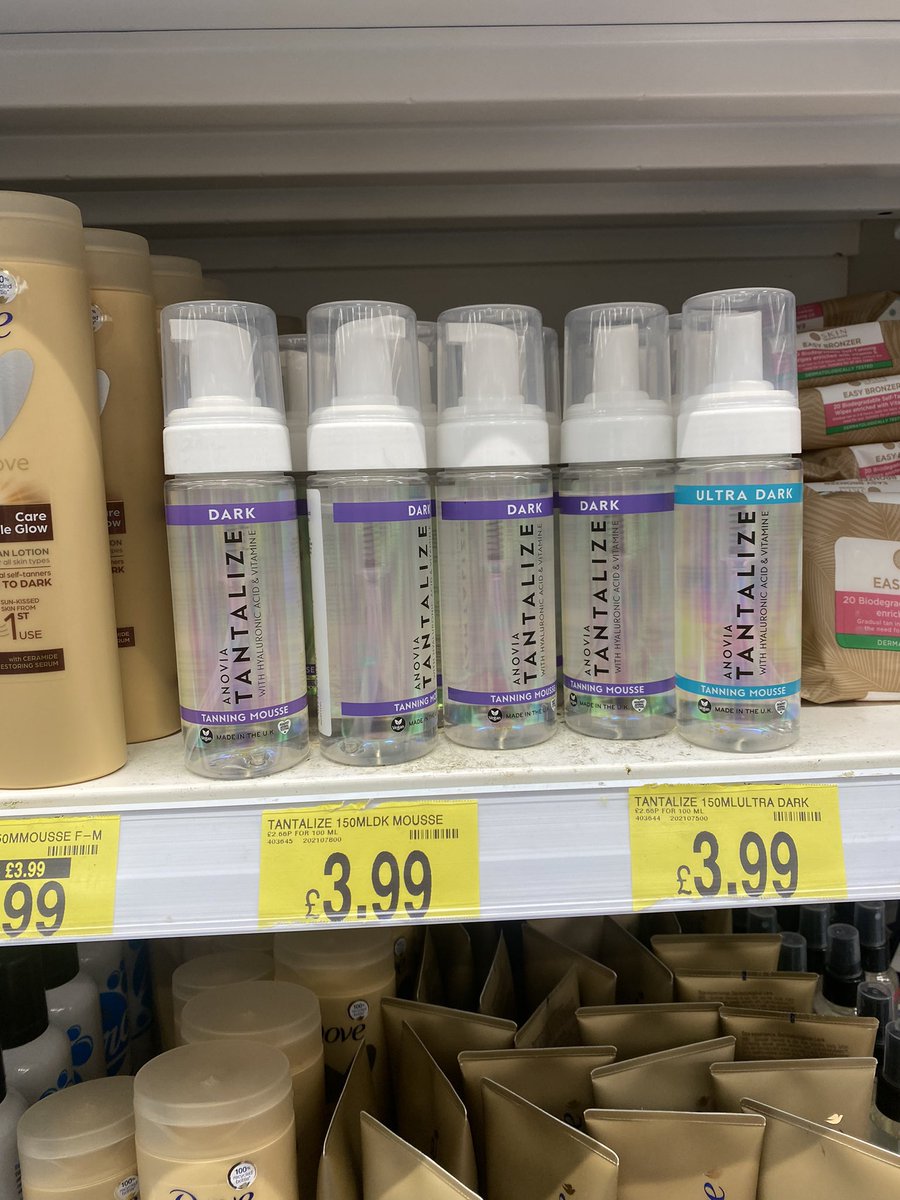 ellie 🪩 tweet media