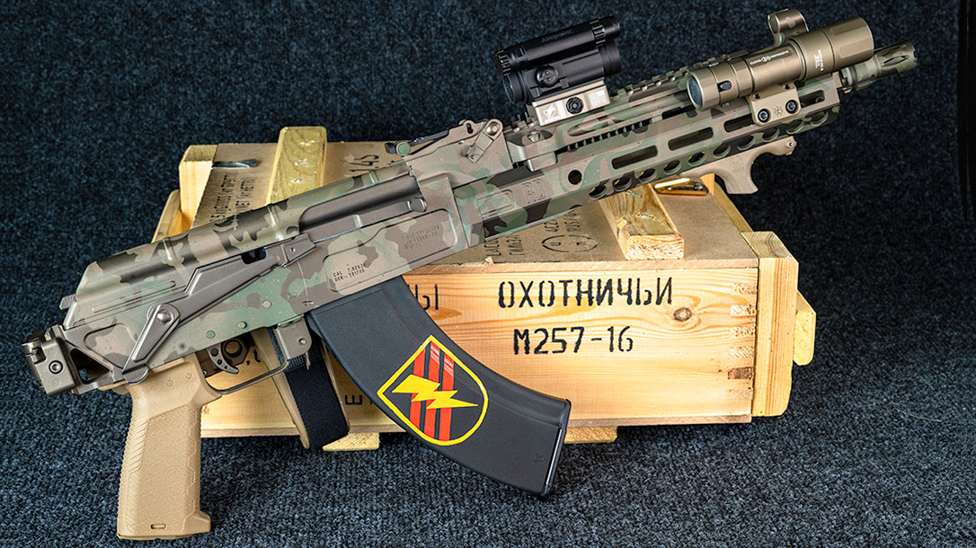 TacticalLife1's tweet photo. Take a Vegas road trip to Rifle Dynamics and build your own “Thunder Ranch” edition AK-47 that you get to take home with you when you’re done.
READ MORE:
https://t.co/PVaOFSdNRj
#AK47 #thunderranch #rifledynamics https://t.co/EuovVoFlTm