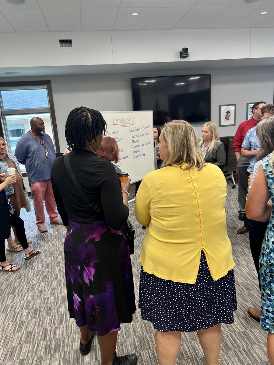 RodneyHetherton's tweet photo. It brings me great joy to see our instructional coaches, social workers, principals, and student success coordinators all collaborating around common best practices to make our entire district better. 
#Good2Great #fearless 🐉❤️ 
@swartz_creek @SchoolsMichigan https://t.co/mmP5ZtSD8k