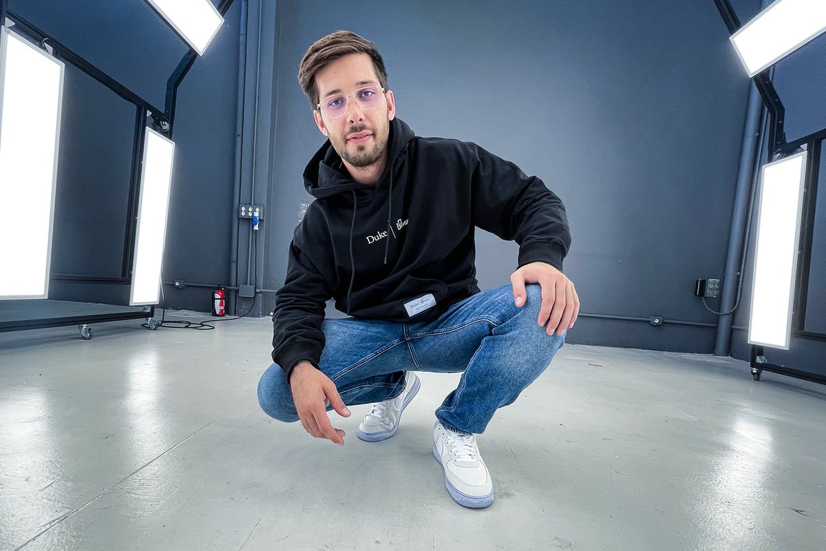 Phygify_io's tweet photo. Big thanks from our Team to everyone participating in this Drop! 🙌 Overwhelmed by the love for our product and waiting for all the feedback. 🌟
-
Your hoodies are en route! 🚚 Eager to hear thoughts on the quality. 
-
This exclusive Drop, in collaboration with @Suku_world  , spotlighted the Duke Web3 Conference in NC, blending real-life events, fashion products, social media, and Web3. 
-
We are looking forward to Host more events and bring our Italian Craftmanship to Web3!
-
#DukeWeb3 #SukuCollab #HoodieDrop #phygifyit #phygitals #nfctechnology #monetizeit #web3conference #web3commerce #NFTfestlugano