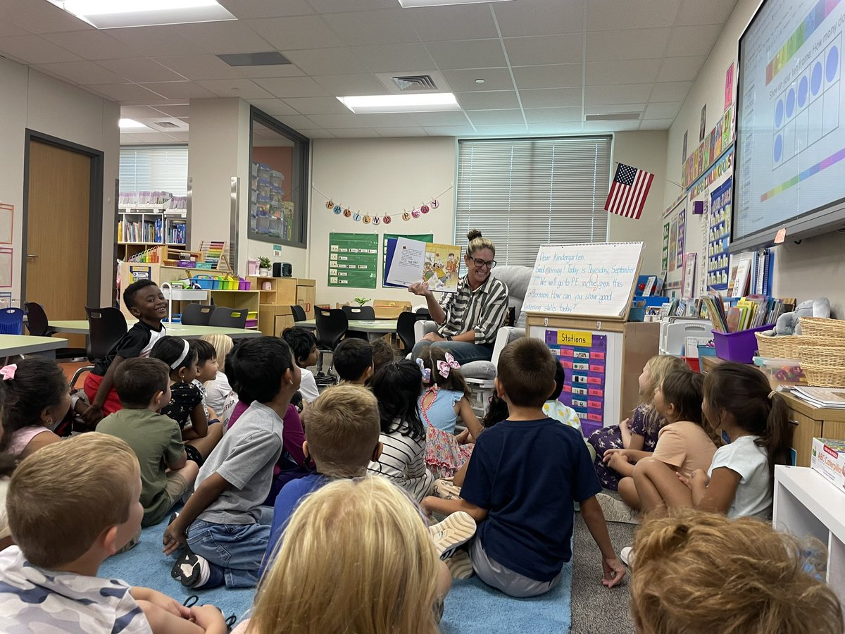 Our Kinders loved  getting to read a silly story with Mrs.Roberts today!! 🦷 <a href="/RRERoberts/">Shelley Roberts</a> <a href="/TarvinES/">Tarvin ES</a> #1LISD