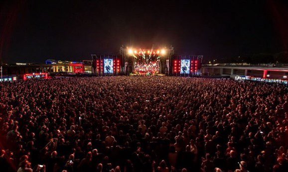 AOTVOnTour's tweet photo. Louis Tomlinson will no longer perform at Petra's Theater, due to high demand he will now be performing at Plateia Nerou with a cap of 25k!!! The previous capacity was 8.5k. 

tickets on sale here >> https://t.co/Wfecc2qoZo https://t.co/2qLTgw8lFf