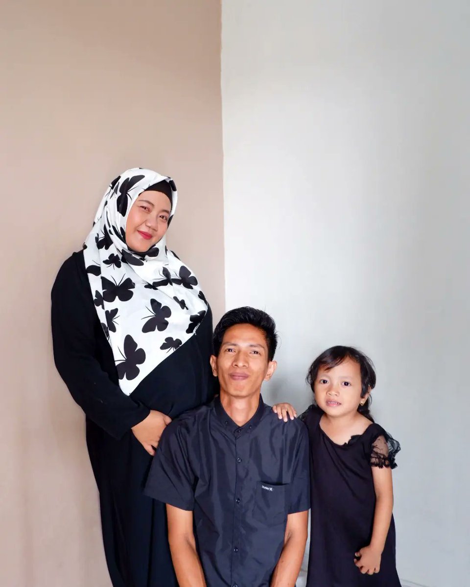 ayudiaayaa's tweet photo. Maternity shoot, Alhamdulillah 🖤 https://t.co/jKA6cDCdqF