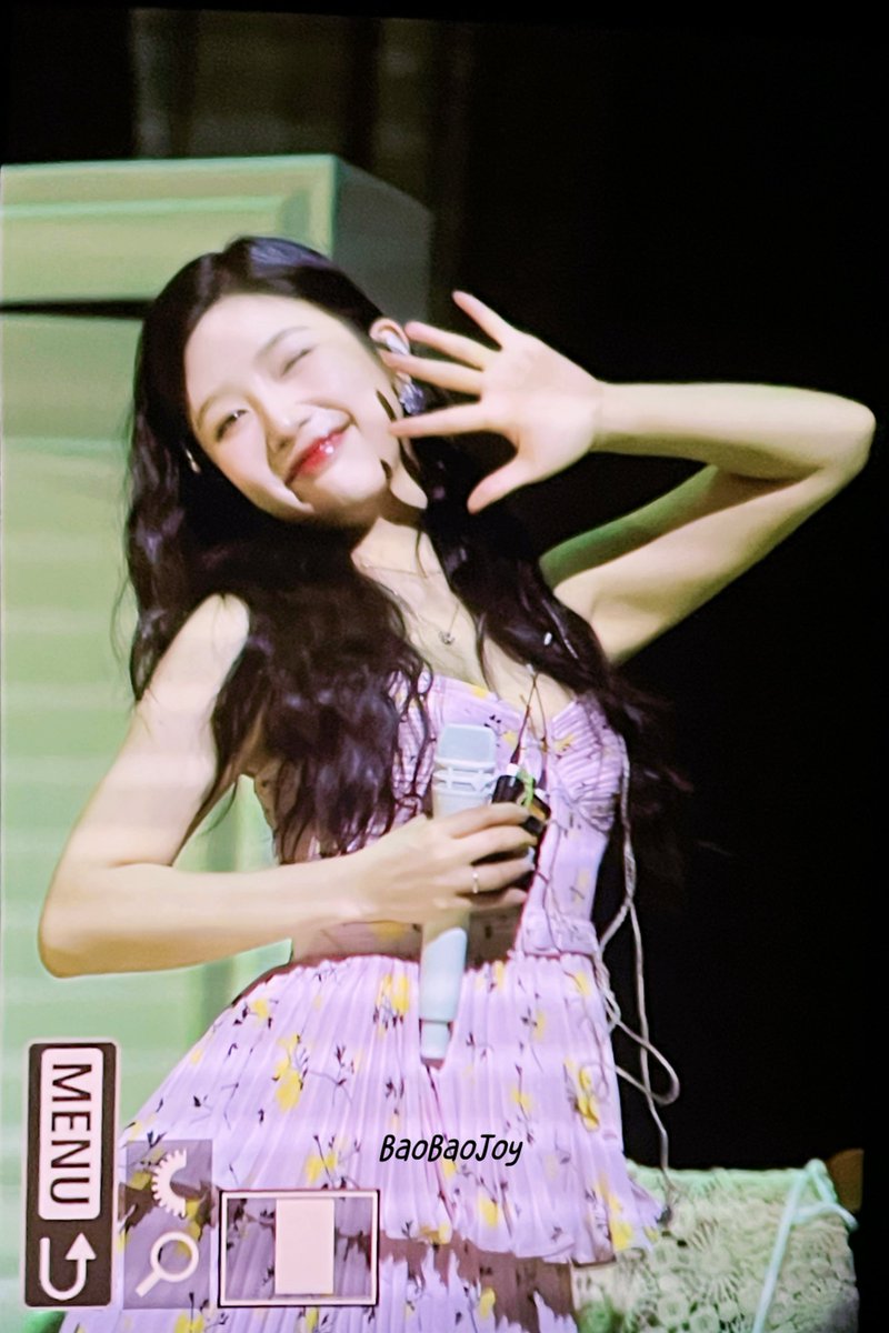 BaoBaoJoy903's tweet photo. 230907 생일파티 TASTE YOU
💚

#조이 #레드벨벳 #Joy #Redvelvet #박수영 #ジョイ https://t.co/KaF26ptRtL