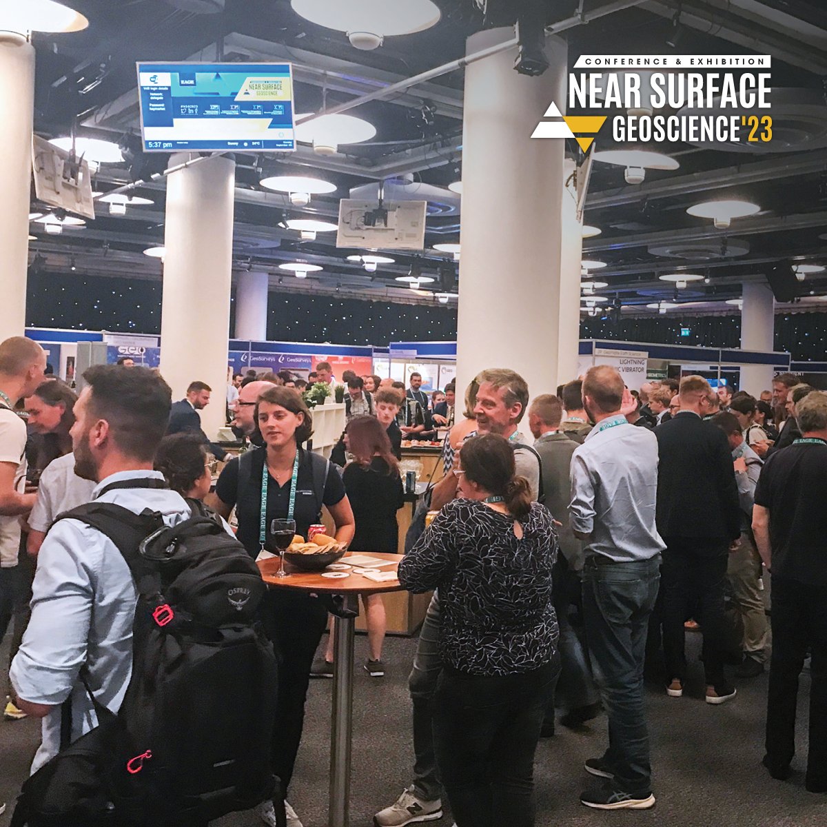 EAGE_Global's tweet photo. From #NearSurfaceGeoscience advancements to insightful dialogues on data, tech & more - #NSG2023 had it all!
π Kudos to Camille Chapeland for being this year's Best Presenter!
Join us in Helsinki for #NSG2024 on 8-12 Sep 2024. Stay tuned on https://t.co/edTi5wQ4gE for updates! https://t.co/phsK690H5f