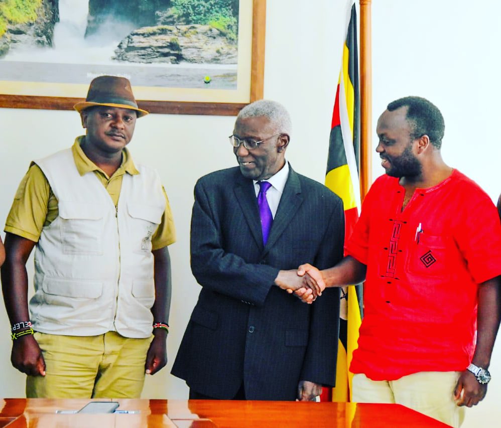 If your dream does not scare you, then it ain't big enough... Asante Dr Jim Justus Nyamu  Asante Col Rtd. TOM Butime. #growithus