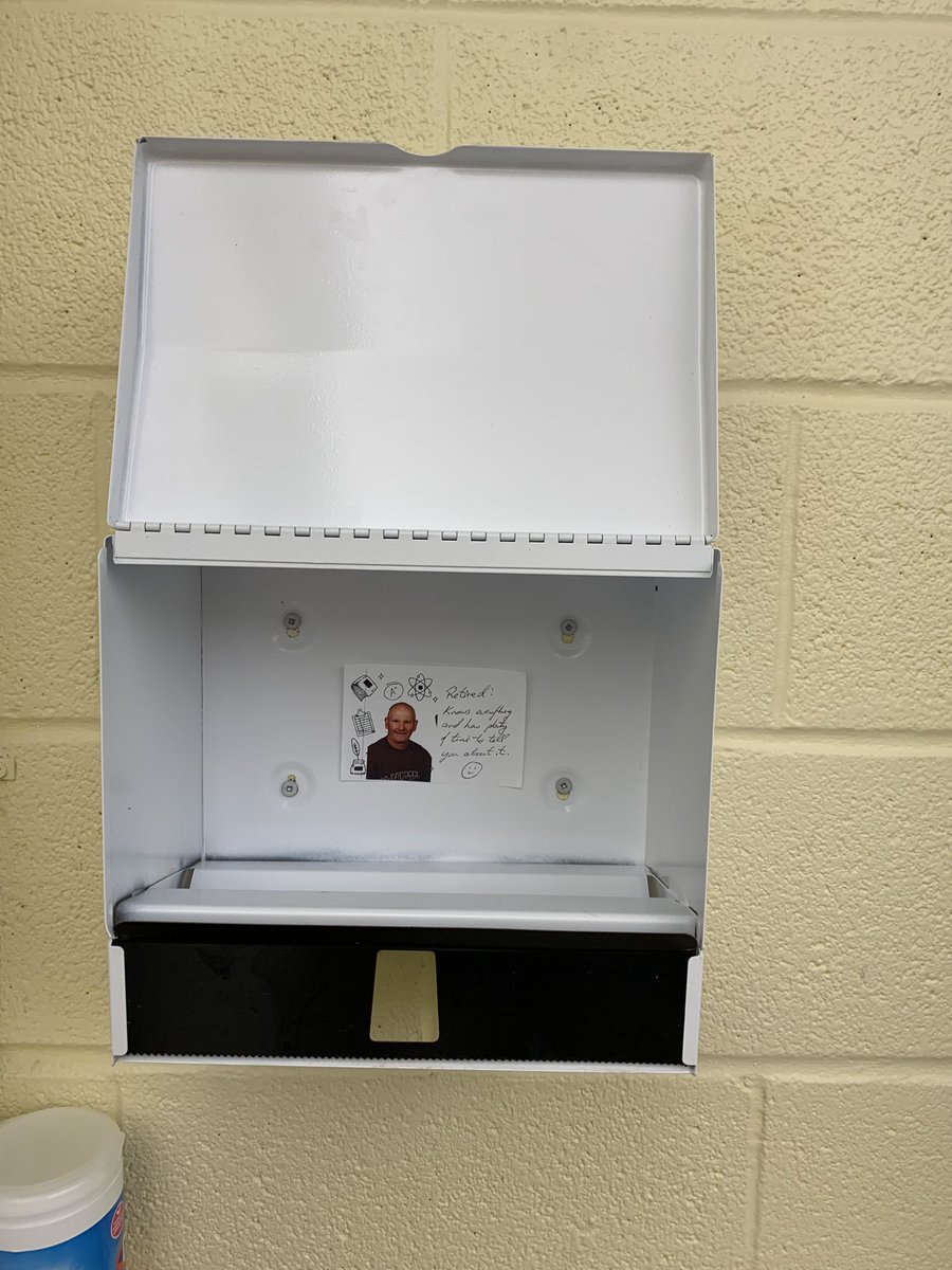 Found a familiar face in our room!! Made me smile!! Living his best retired life!