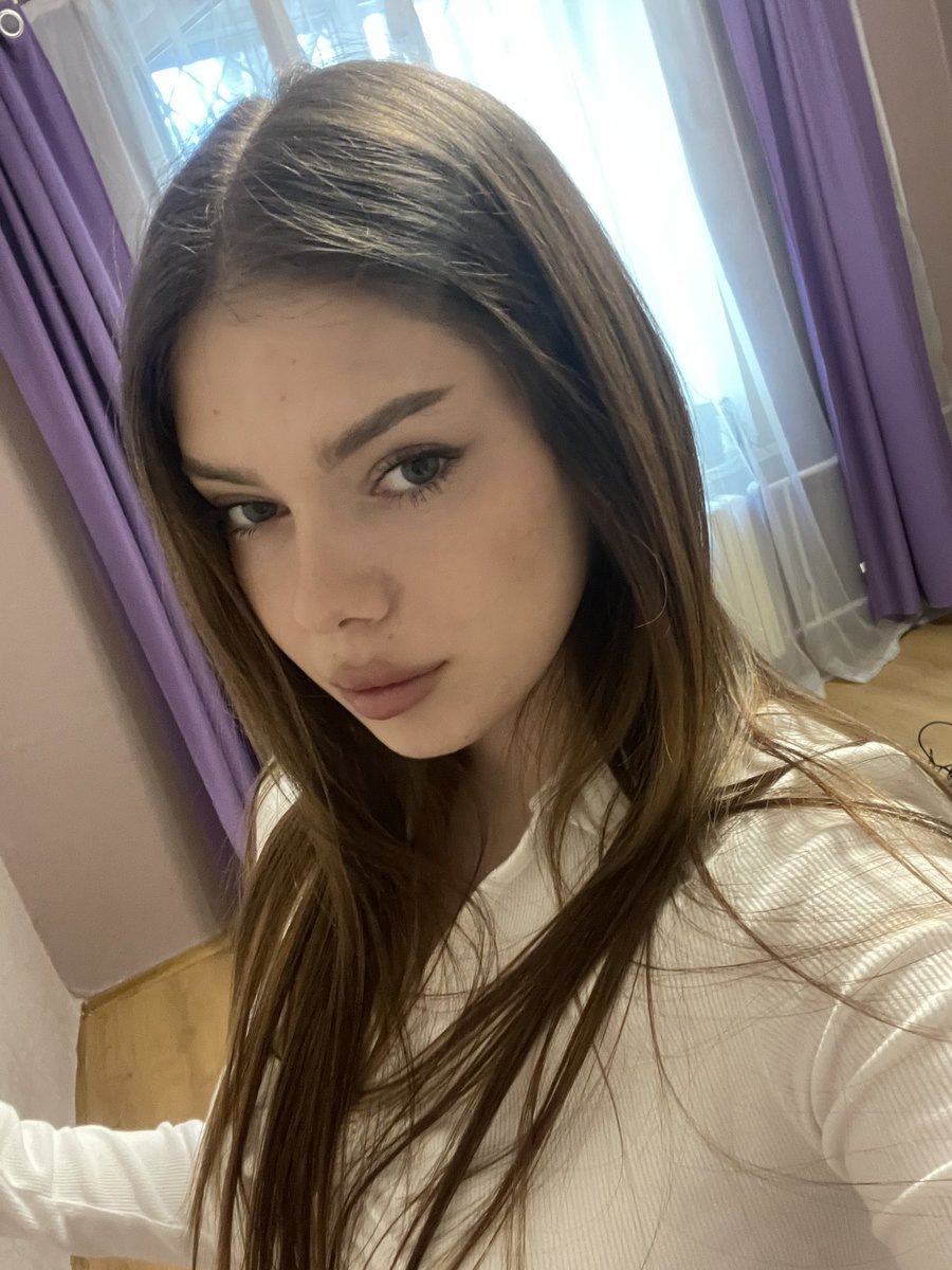grind_cr's tweet photo. Как приятно скидывать вес и видеть как лицо приобретает форму но уже не шара https://t.co/TYZjj27Ha7