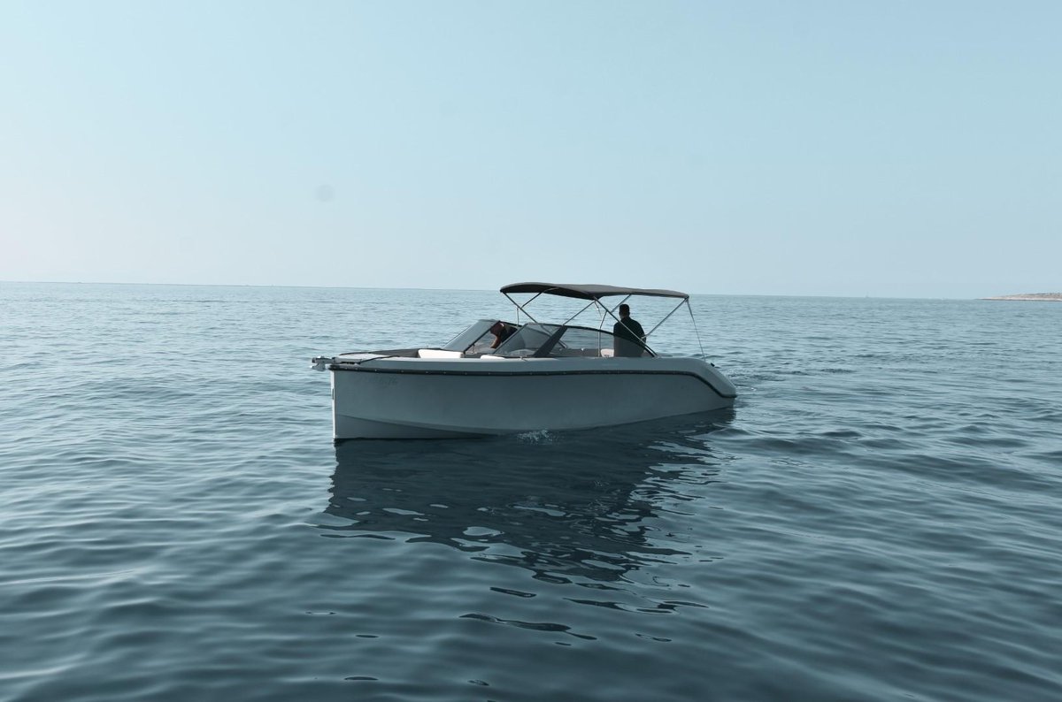 RAND SUPREME 27 - THE NEXT GENERATION OF BOW RIDERS. Available to view at @sotonboatshow. Join us between 15-24th September. #randboats #rand #newboat #SIBS23 #boatshow #design #yacht #future #weekend #boat #boating #summer
bateswharf.co.uk/boat-for-sale/…